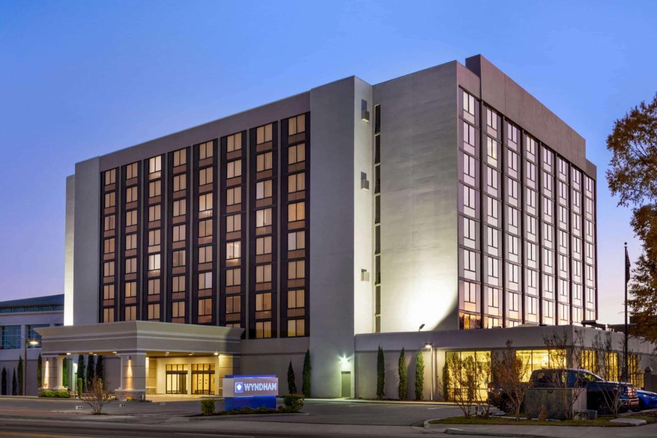 Wyndham Fort Smith City Center Exterior photo