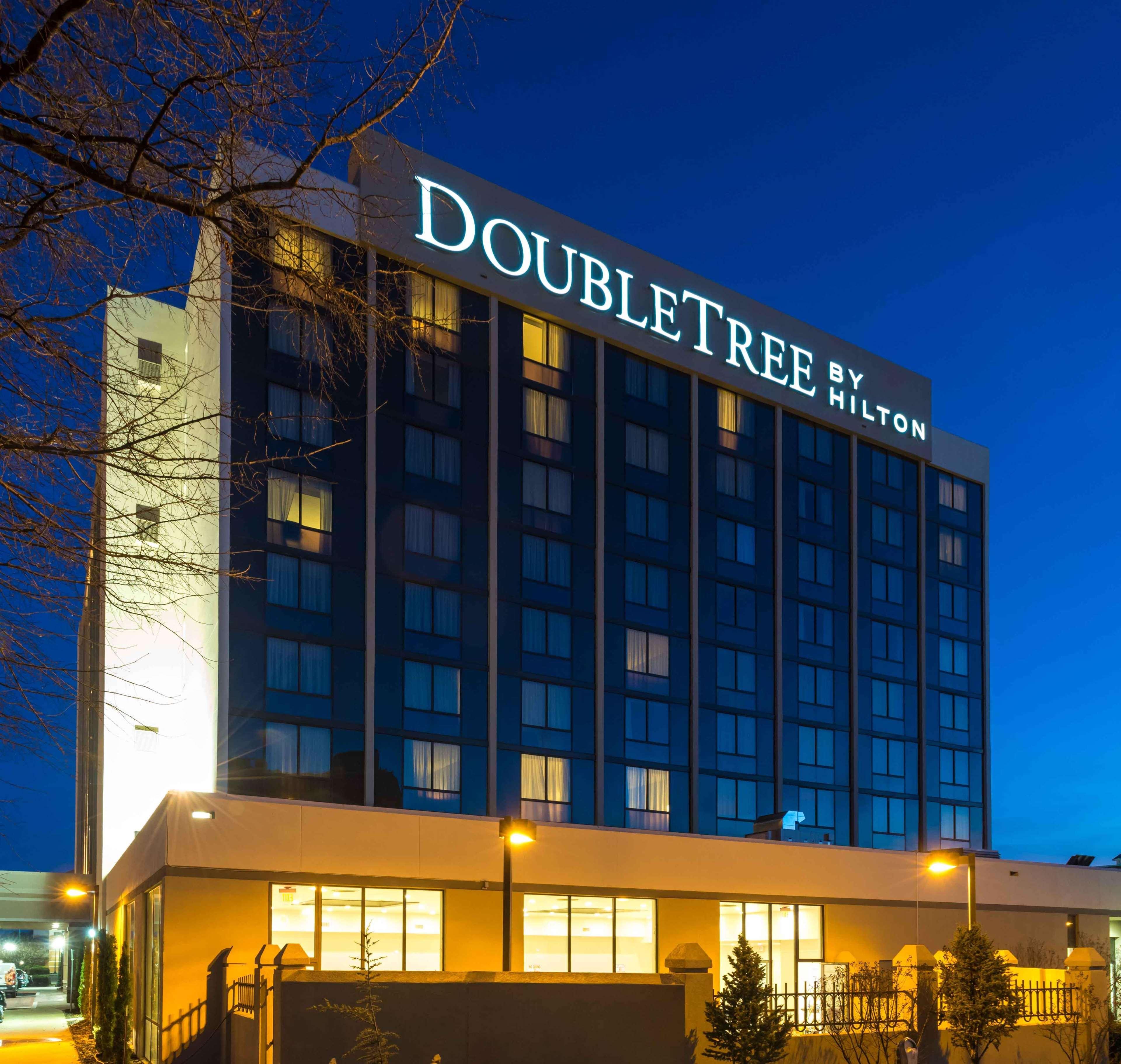 Wyndham Fort Smith City Center Exterior photo